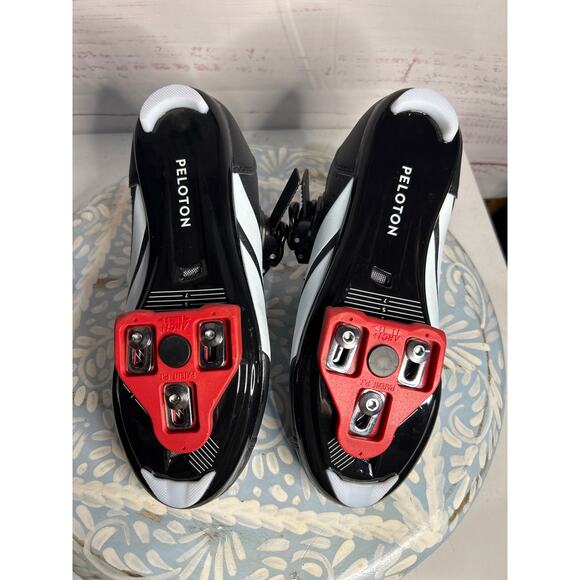 Peloton Cycling Shoes Size 38 | US Women's Size 7 - Picture 4 of 6